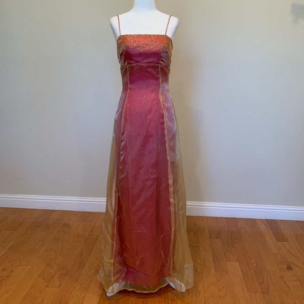 NWOT Morgan and Co. Pink Gold Prom Dress Sz 3/4